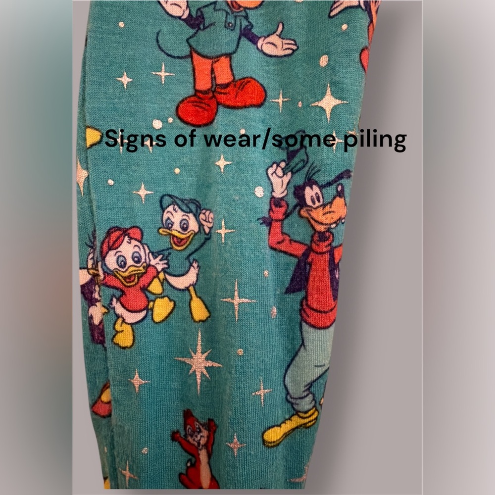 Posh Peanut | Disney Bamboo Footie size 3-6 months - Picture 9 of 10